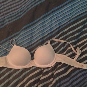 Victoria’s Secret Pink bra 32A